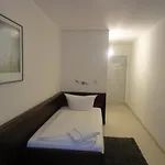 Metropol Hotel Düsseldorf 